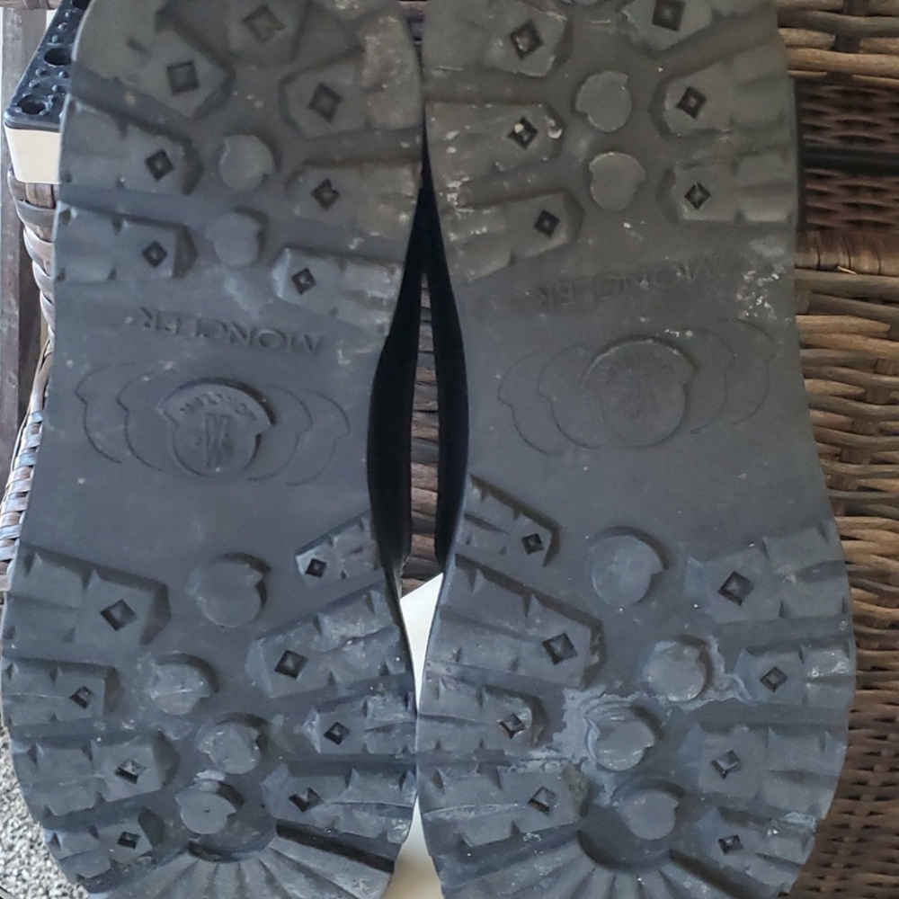 Moncler boots - Picture 3 of 5